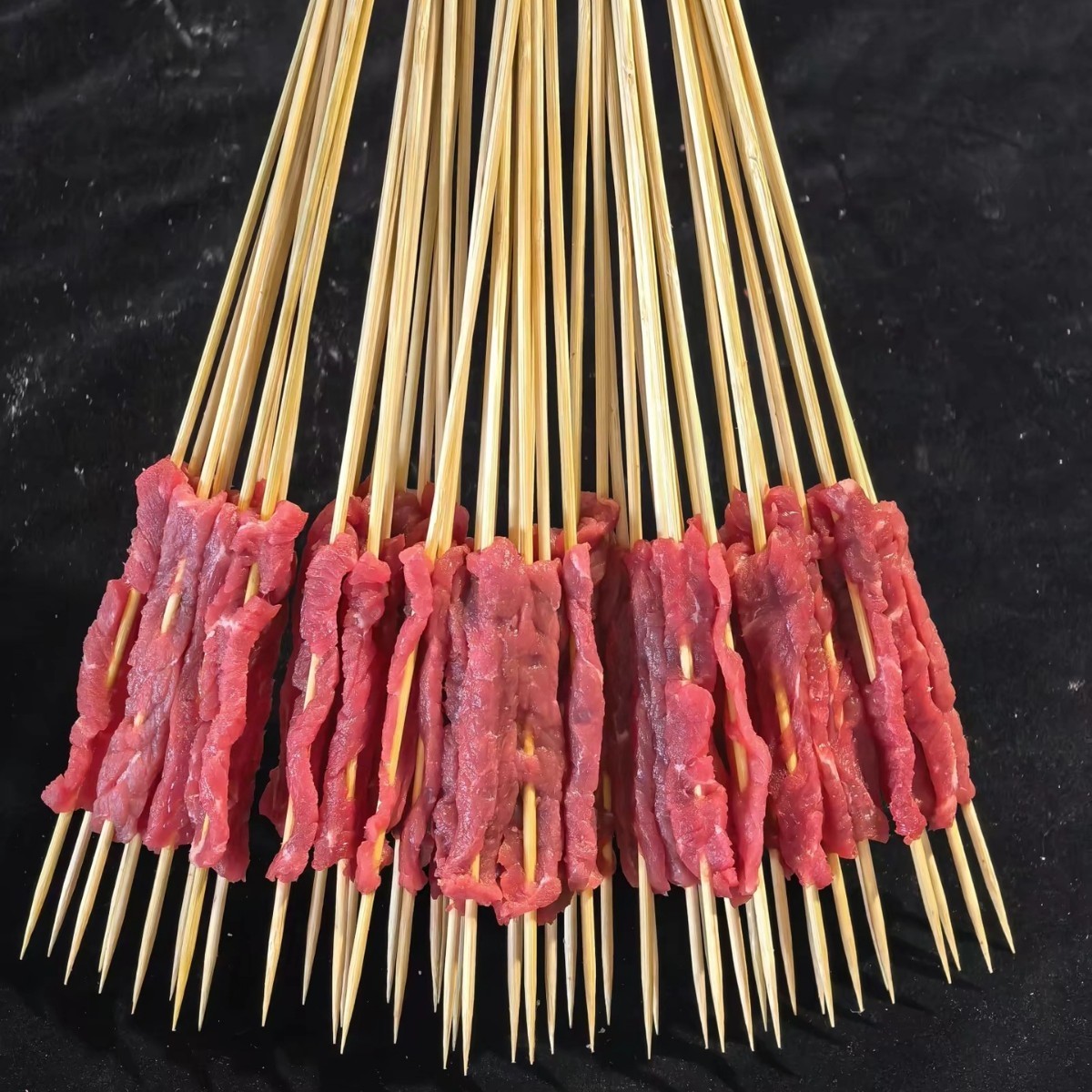精选原切净肉串 鲜嫩弹牙锁鲜装 食品肉串品质户外烧烤撸串首选图5