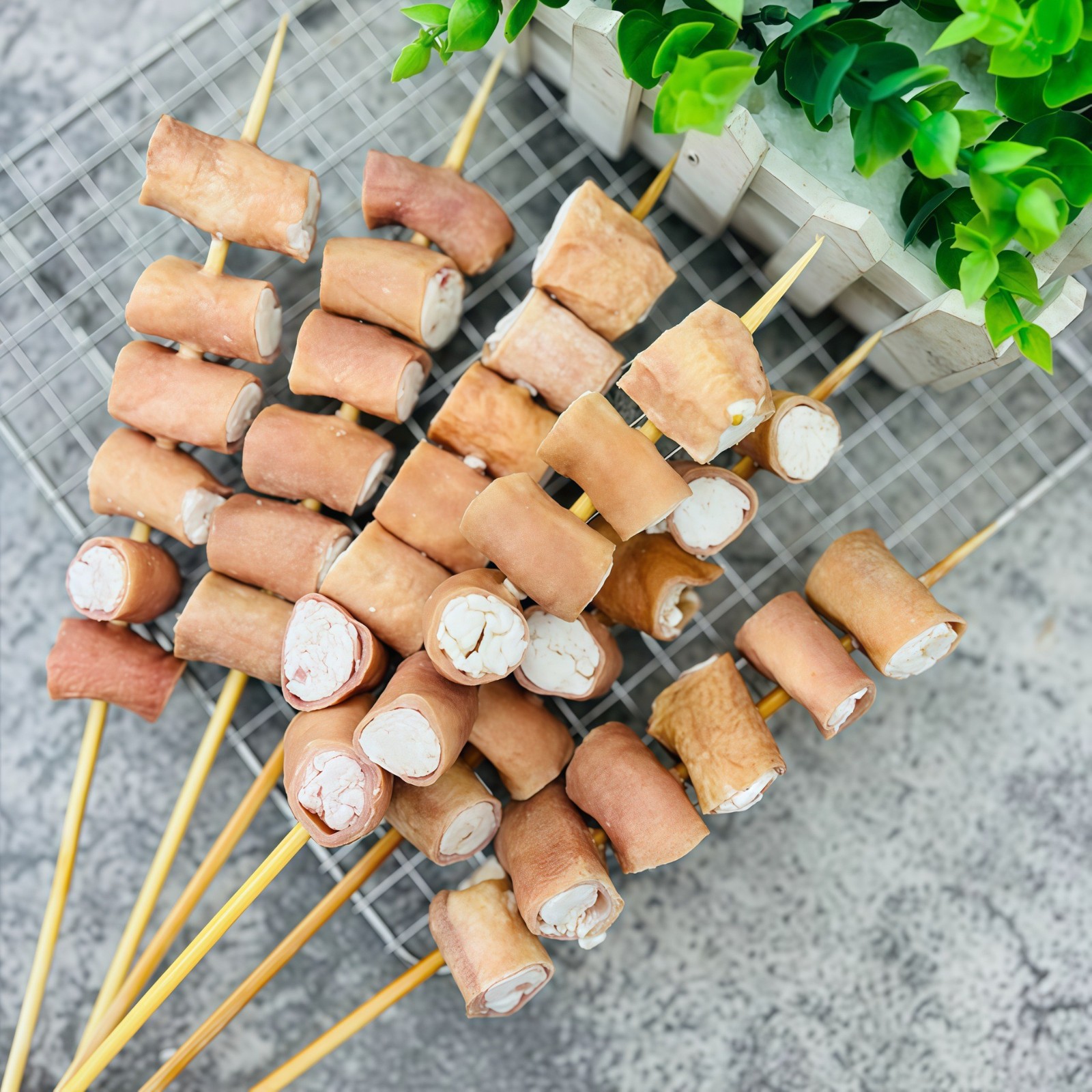 小肠串贵州特色鲜肉串烤肠夜市烧烤食材半成品猪肠串20串1包图2