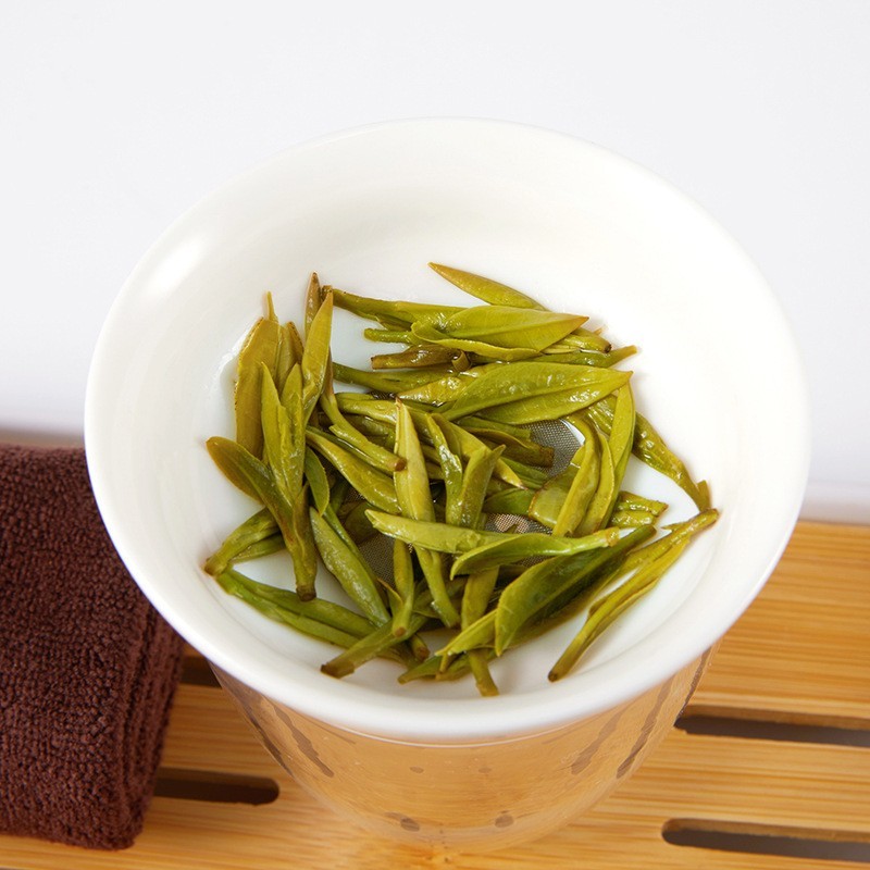 2025新茶明前头采龙井43号茶叶春茶散装图2