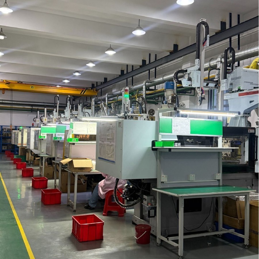 注塑模具 abs材质加工件可定异性件加工 电瓶套装结构体 模具可定图4