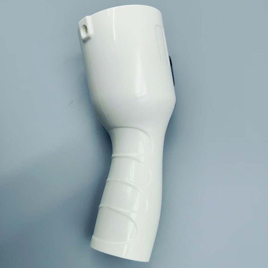 注塑模具制作 新能源汽车充电枪模具 汽车配件模具制作图4