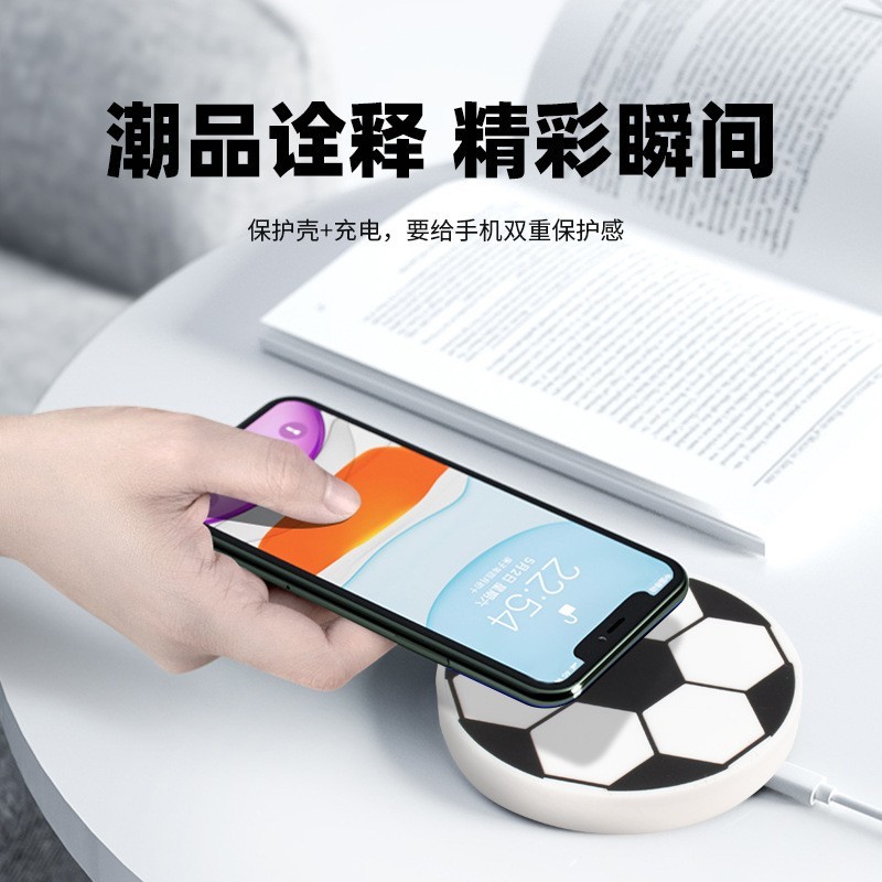 创意足球无线充15w 卡通个性世界足球赛事杯纪念品手机无线充电器图4