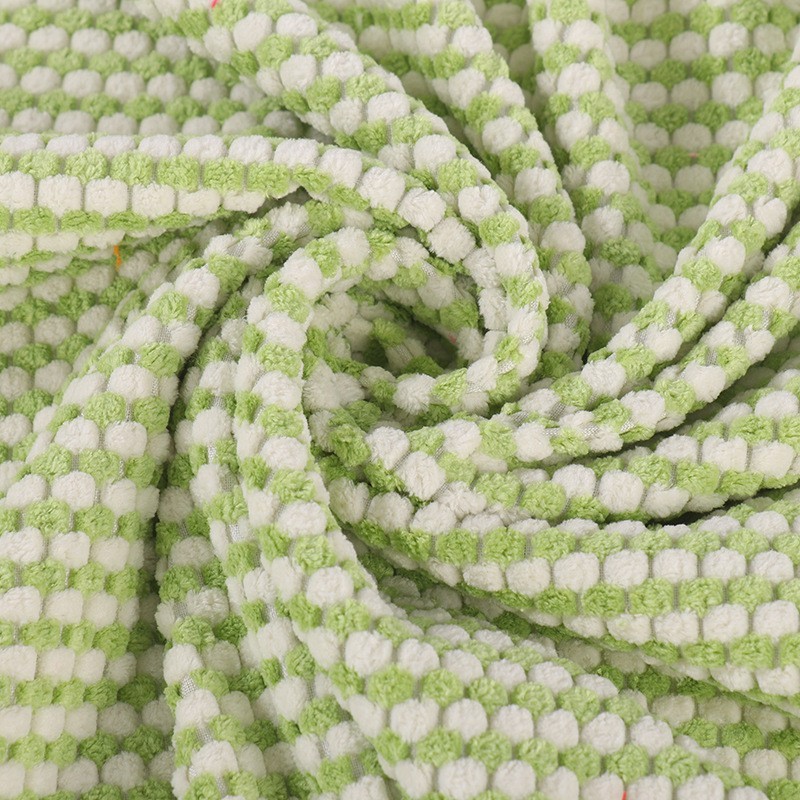 波萝格面料 全涤小馒头布料 帽子抱枕宠物毛绒用品面料图2