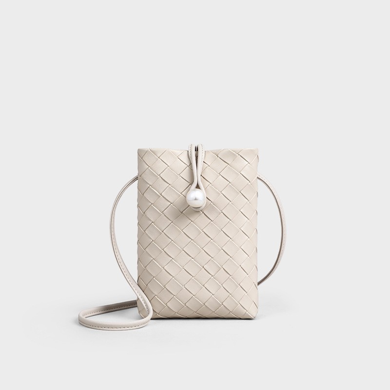 手机包包女式2025秋冬新款迷你小包真皮斜挎小包高级感腰包箱包图4